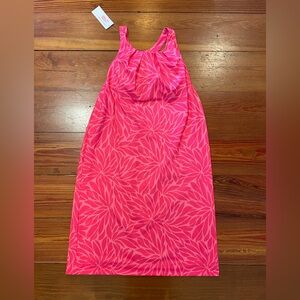 Women’s vineyard vine summer dress.